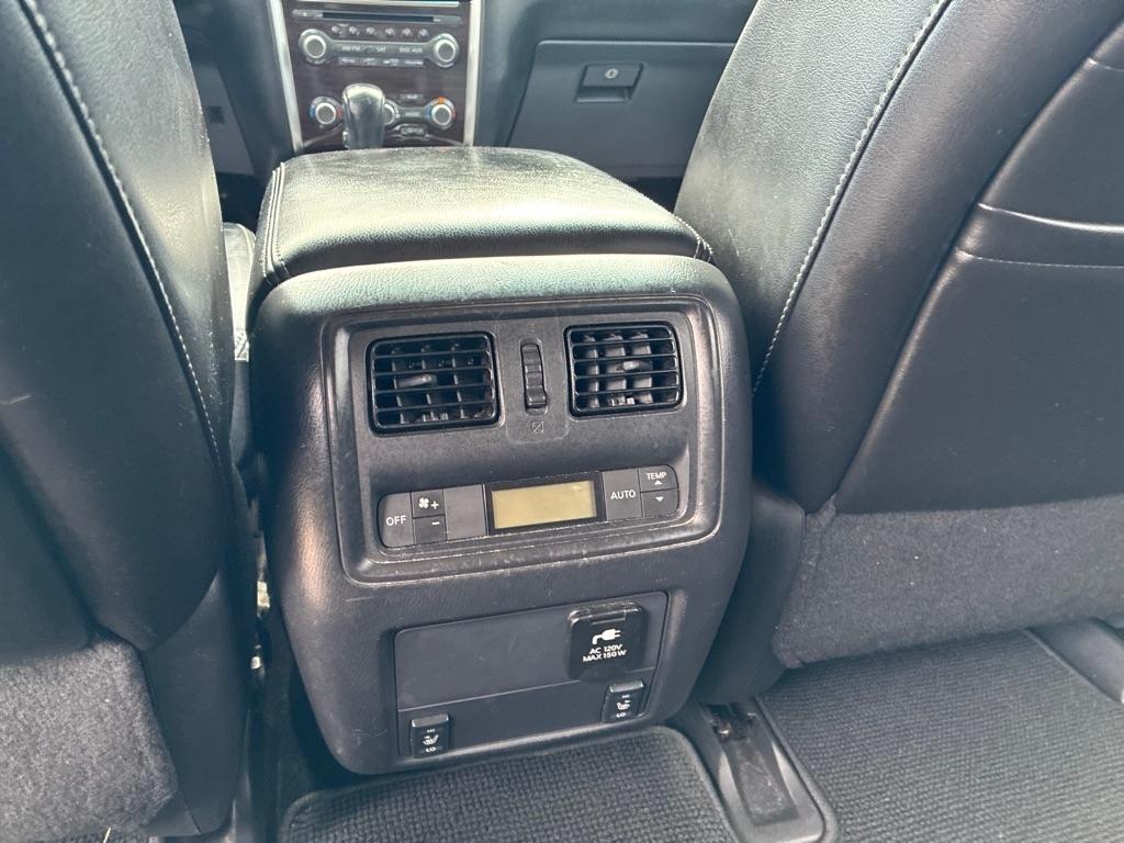 Nissan Pathfinder 2WD 4dr Platinum 2013