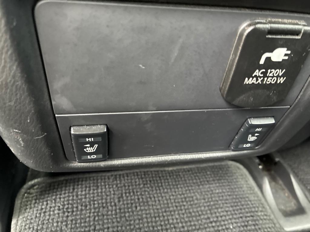 Nissan Pathfinder 2WD 4dr Platinum 2013