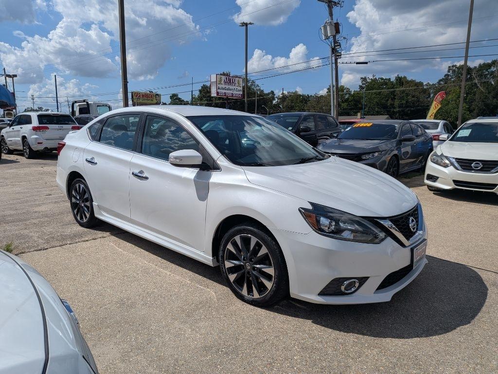 Nissan Sentra SR CVT 2019