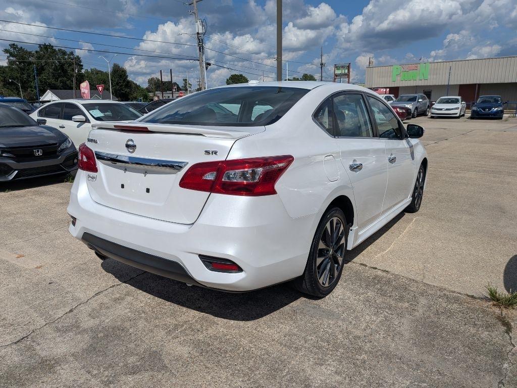 Nissan Sentra SR CVT 2019