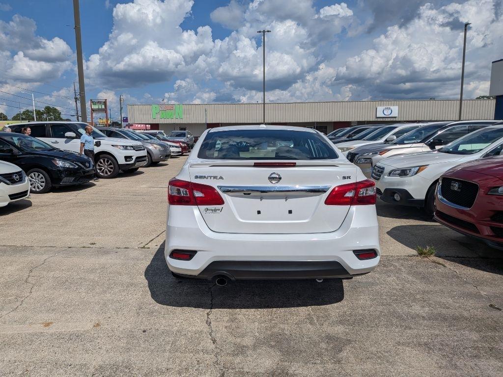 Nissan Sentra SR CVT 2019