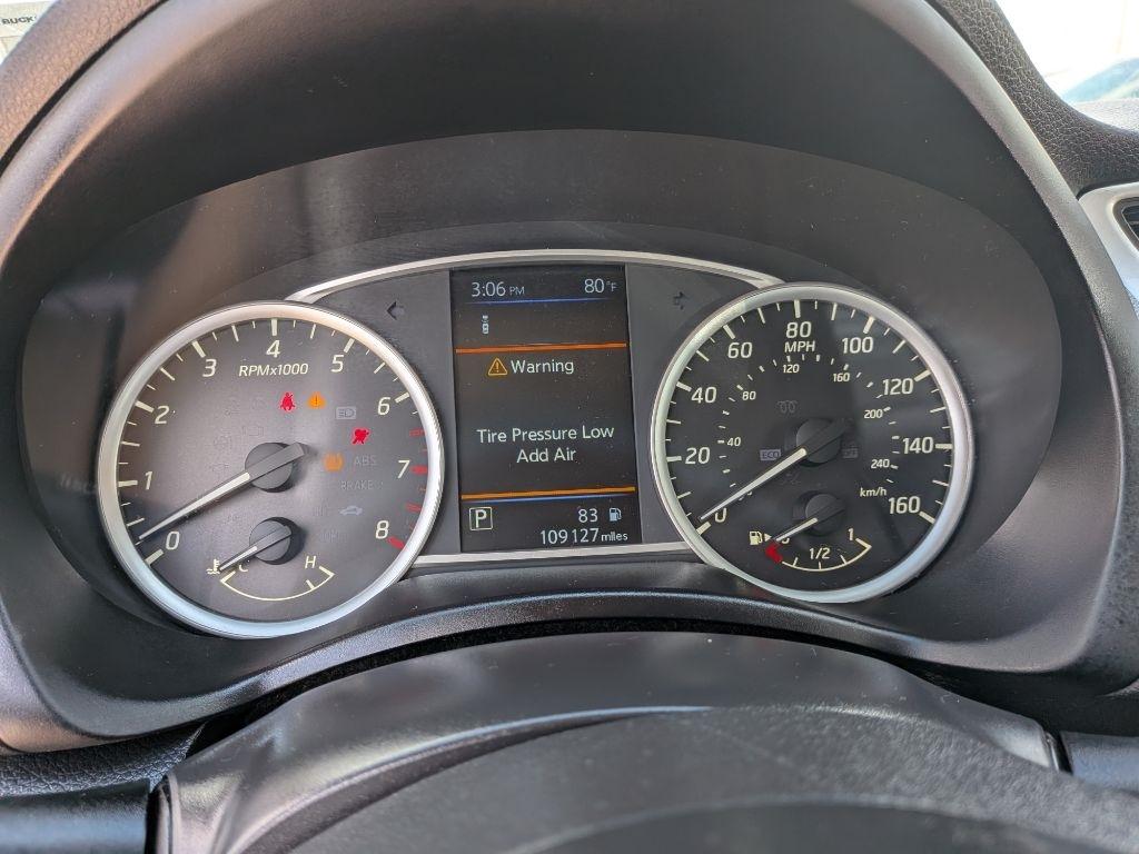 Nissan Sentra SR CVT 2019