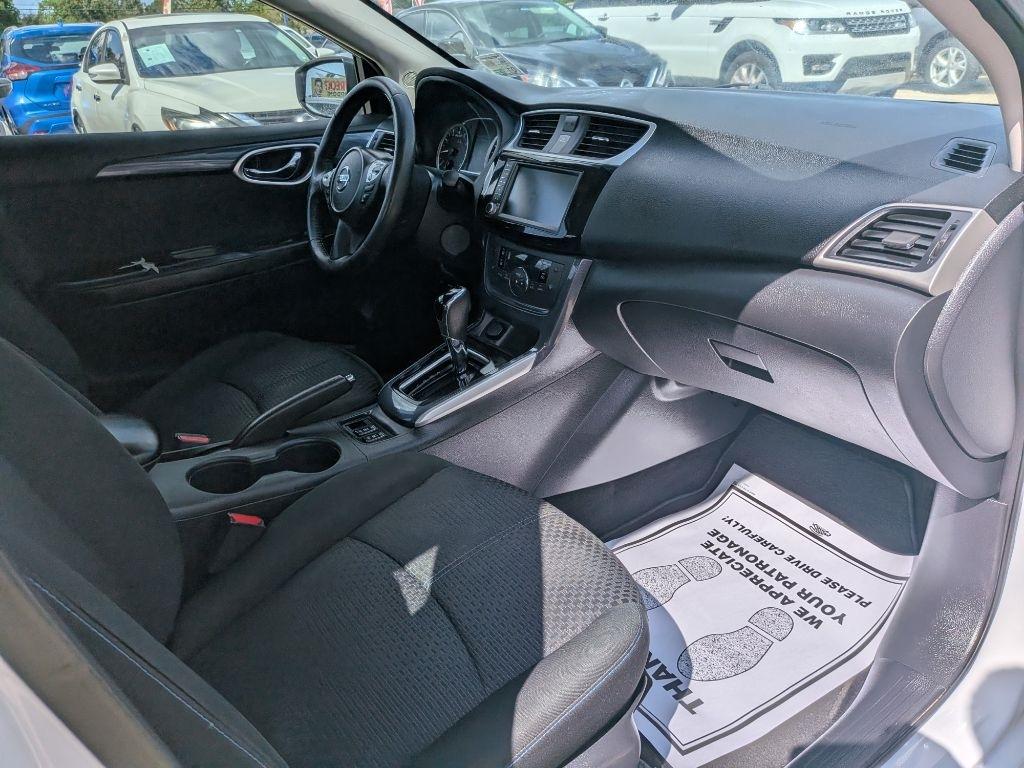 Nissan Sentra SR CVT 2019