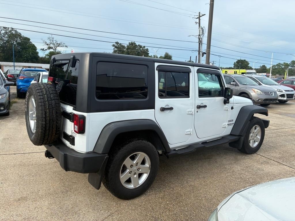 Jeep Wrangler Unlimited 4WD 4dr Sport 2015