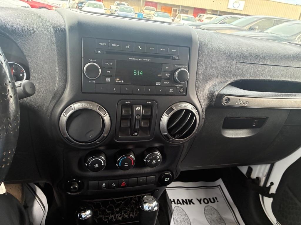 Jeep Wrangler Unlimited 4WD 4dr Sport 2015