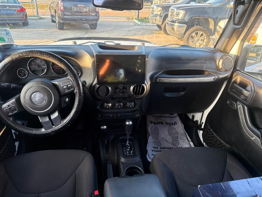 Jeep Wrangler Unlimited 4WD 4dr Sport 2015