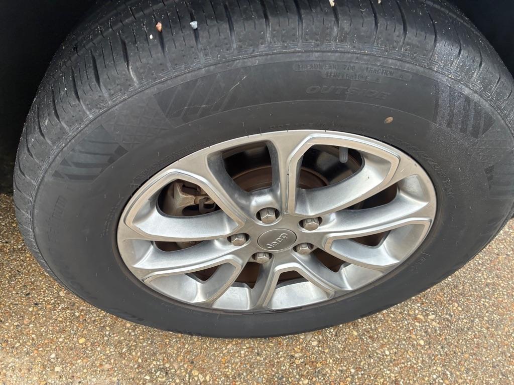Jeep Grand Cherokee RWD 4dr Limited 2015