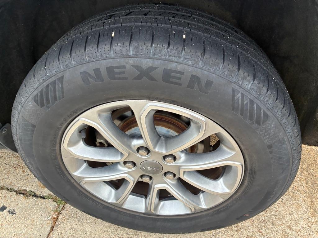 Jeep Grand Cherokee RWD 4dr Limited 2015