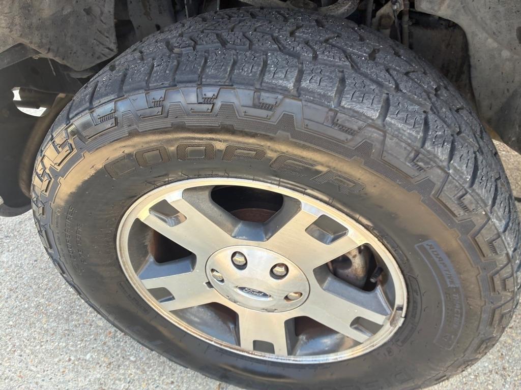 Ford F-150 SuperCrew 139" King Ranch 4WD 2006