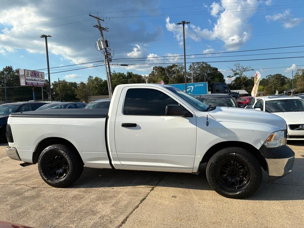 RAM 1500 2WD Reg Cab 120.5" Tradesman 2013