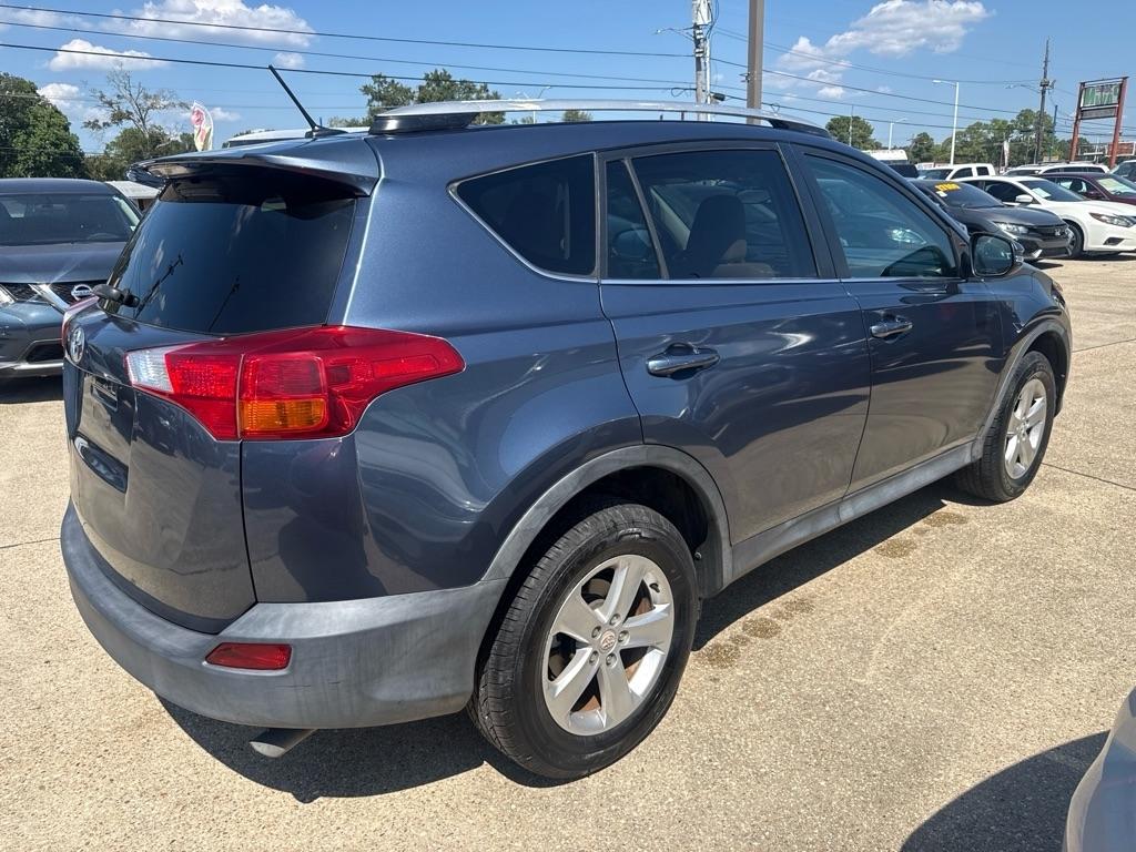 Toyota RAV4 FWD 4dr XLE (Natl) 2014