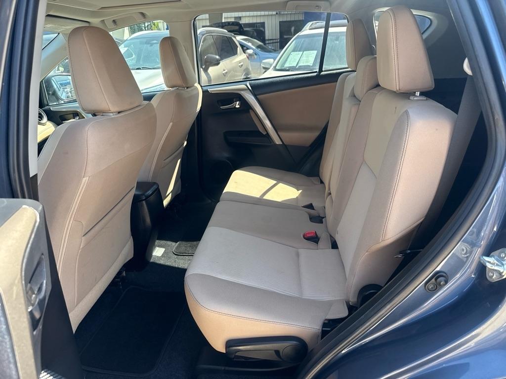 Toyota RAV4 FWD 4dr XLE (Natl) 2014