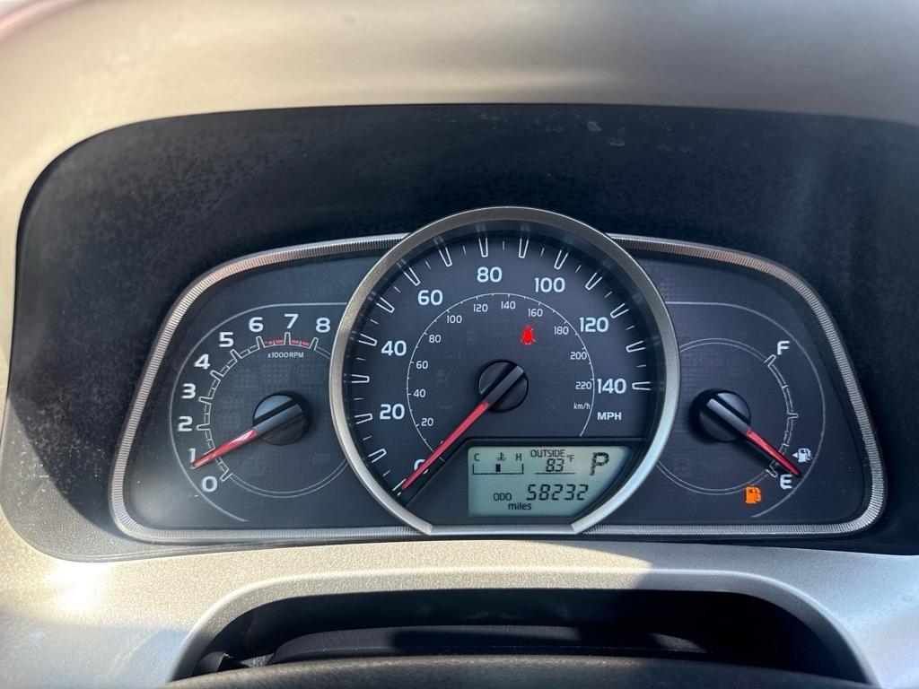 Toyota RAV4 FWD 4dr XLE (Natl) 2014