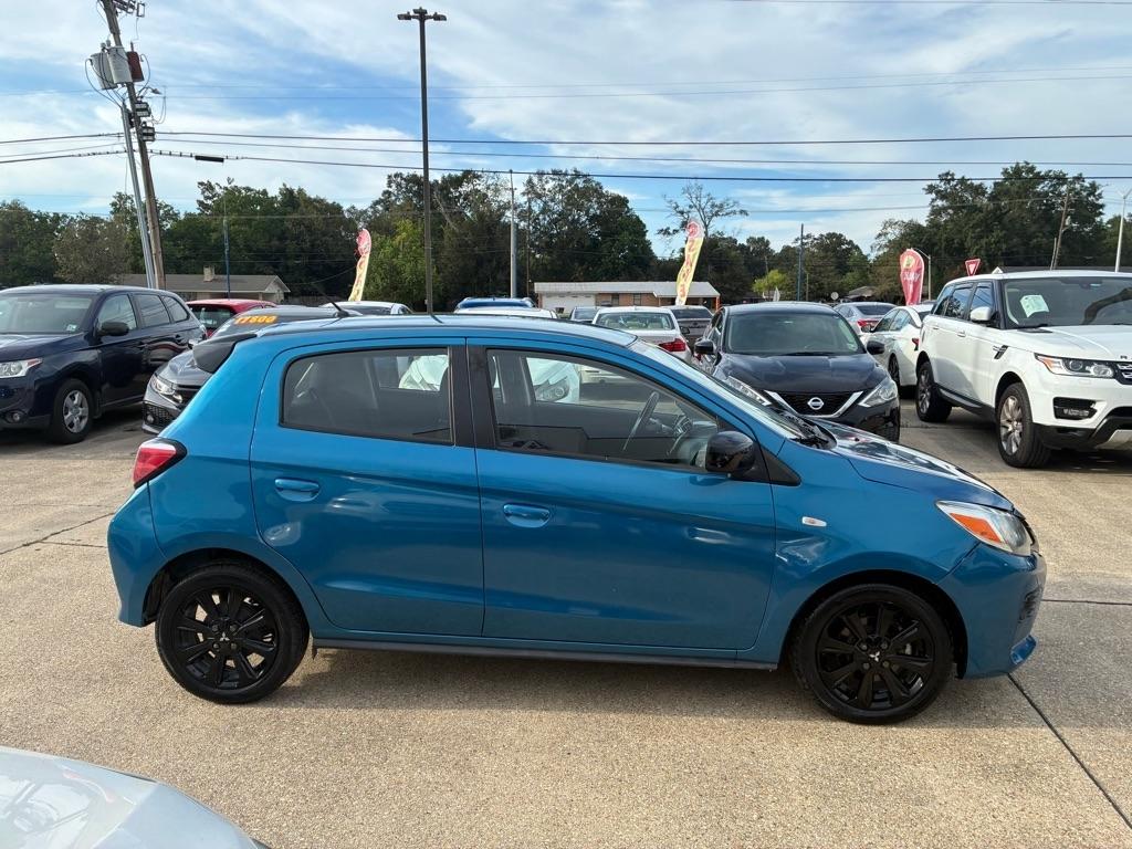Mitsubishi Mirage Black Edition CVT 2022