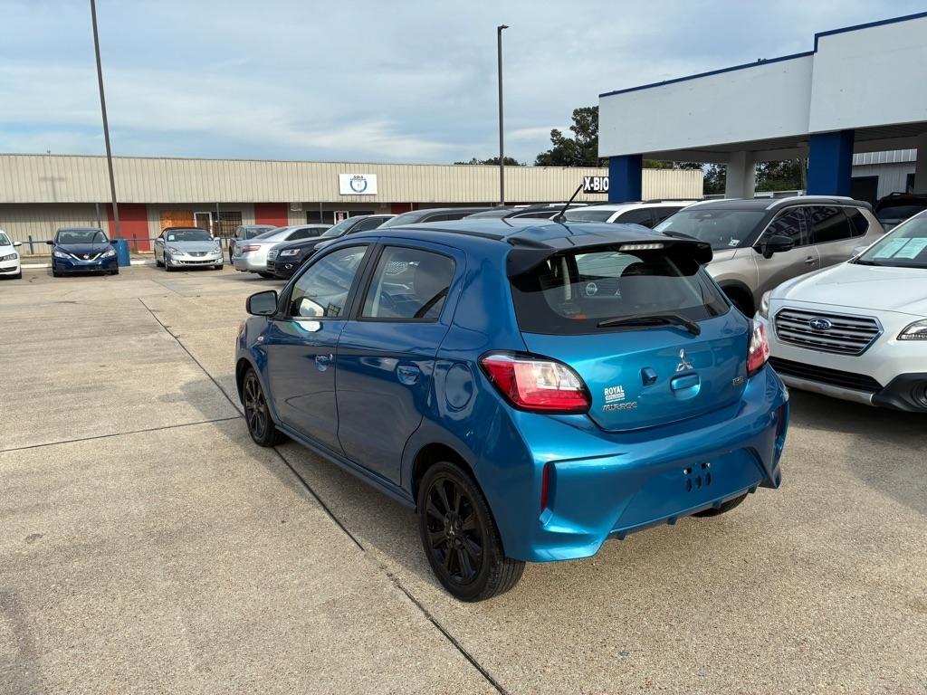 Mitsubishi Mirage Black Edition CVT 2022