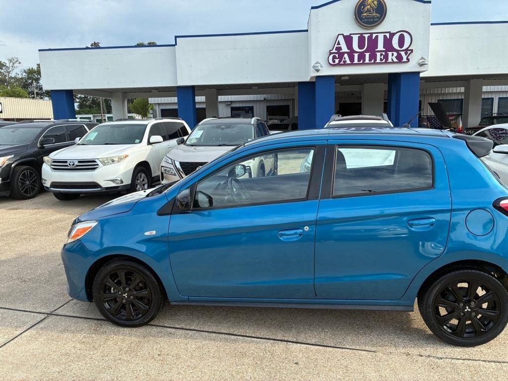 Mitsubishi Mirage Black Edition CVT 2022