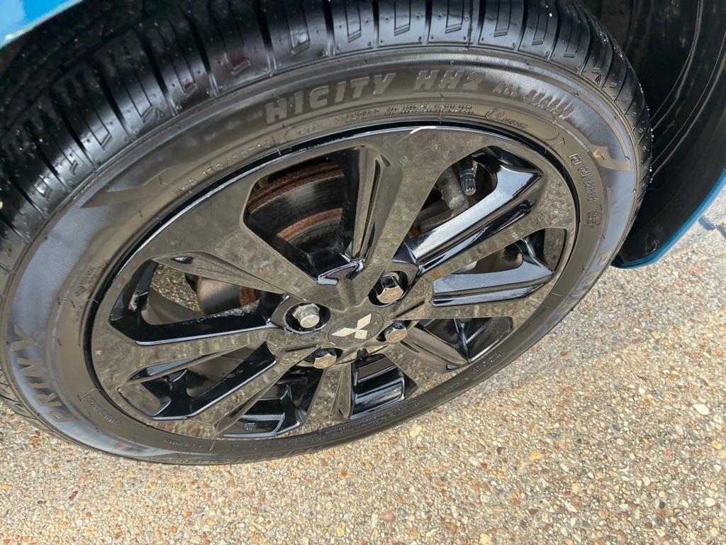 Mitsubishi Mirage Black Edition CVT 2022