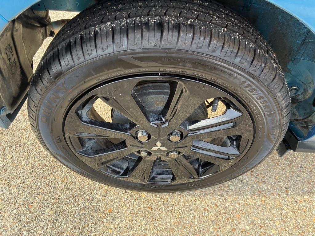 Mitsubishi Mirage Black Edition CVT 2022