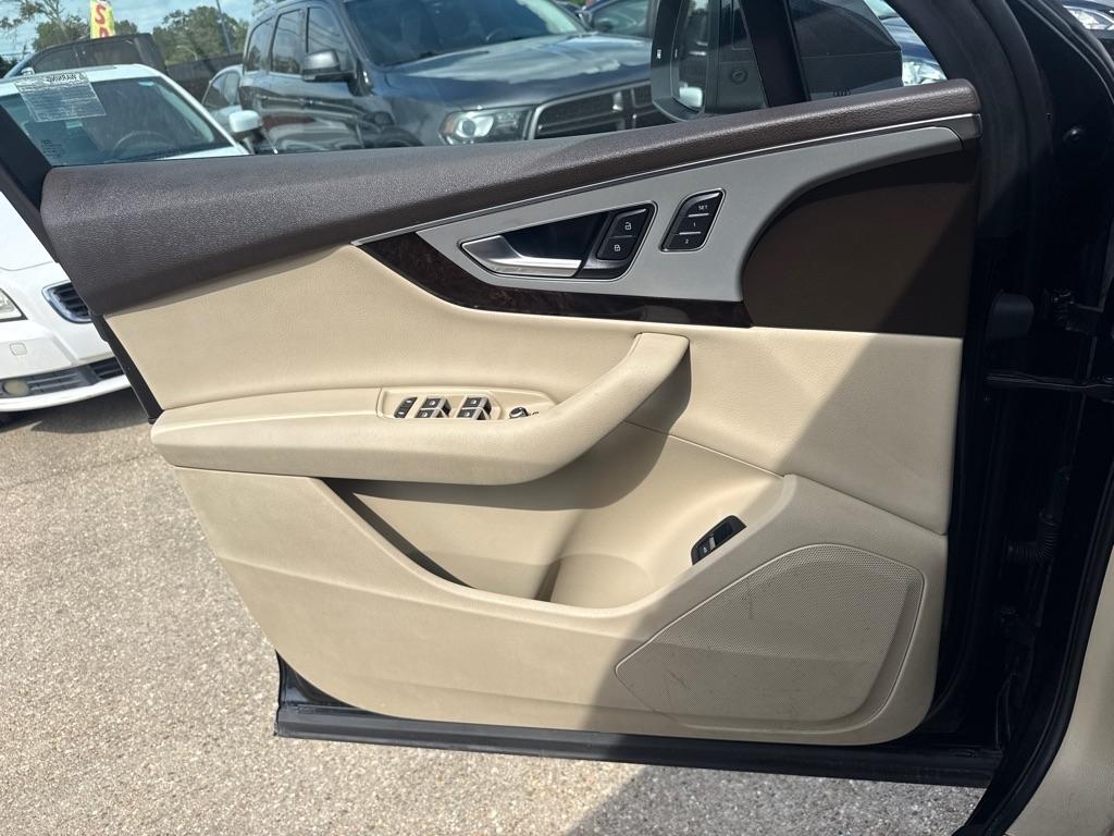 Audi Q7 SE Premium 45 TFSI quattro 2019