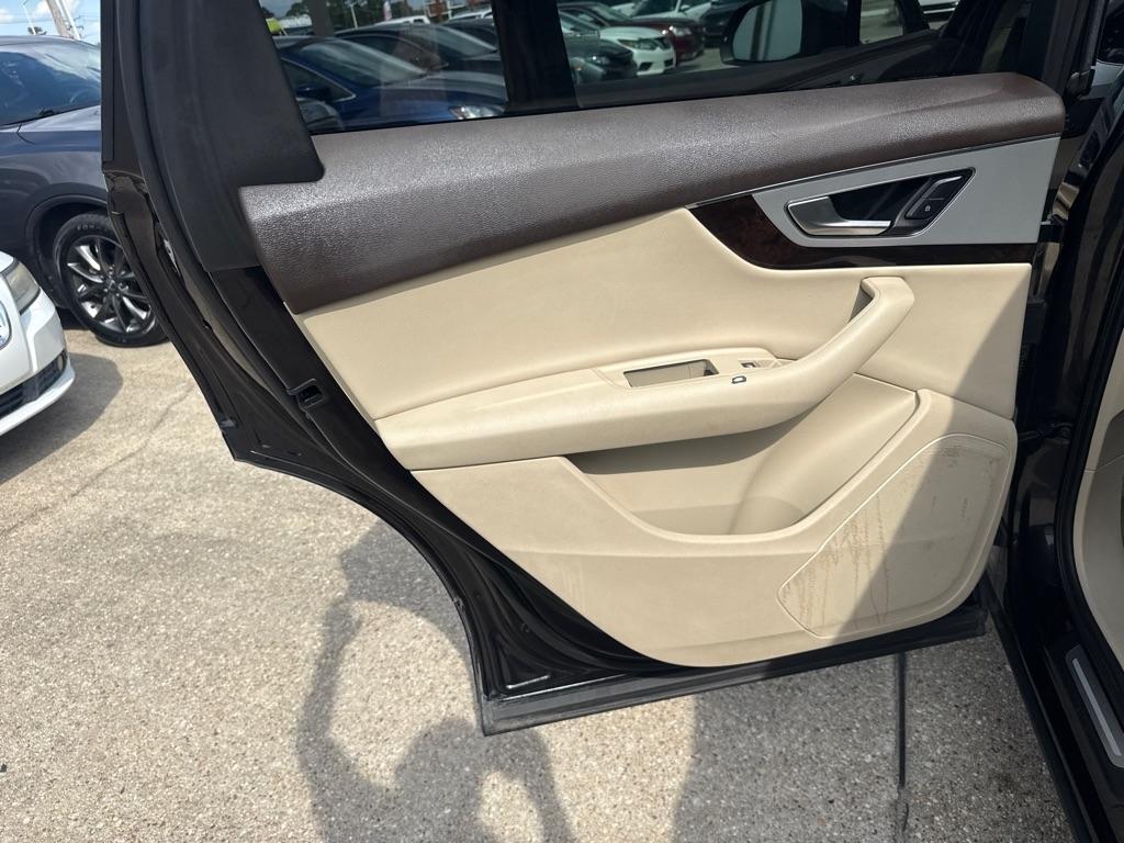 Audi Q7 SE Premium 45 TFSI quattro 2019