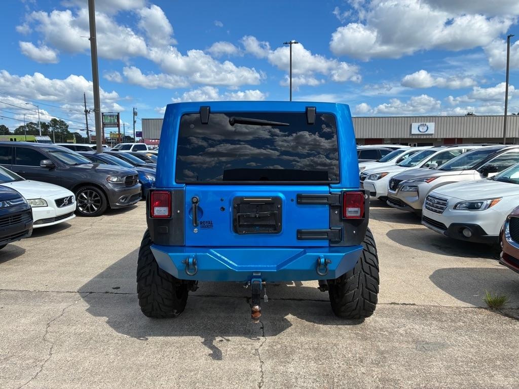 Jeep Wrangler Unlimited 4WD 4dr Sahara 2015
