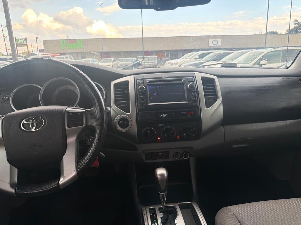 Toyota Tacoma 4WD Double Cab LB V6 AT (Natl) 2013