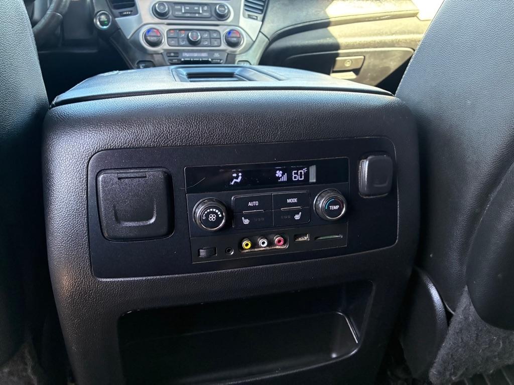 GMC Yukon XL 2WD 4dr SLT 2015