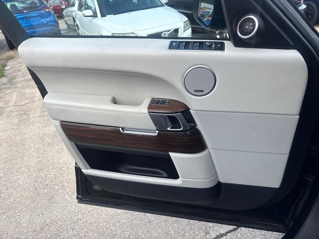 Land Rover Range Rover V8 Supercharged SWB 2017