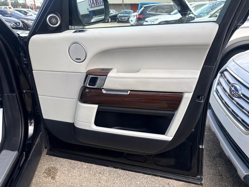 Land Rover Range Rover V8 Supercharged SWB 2017