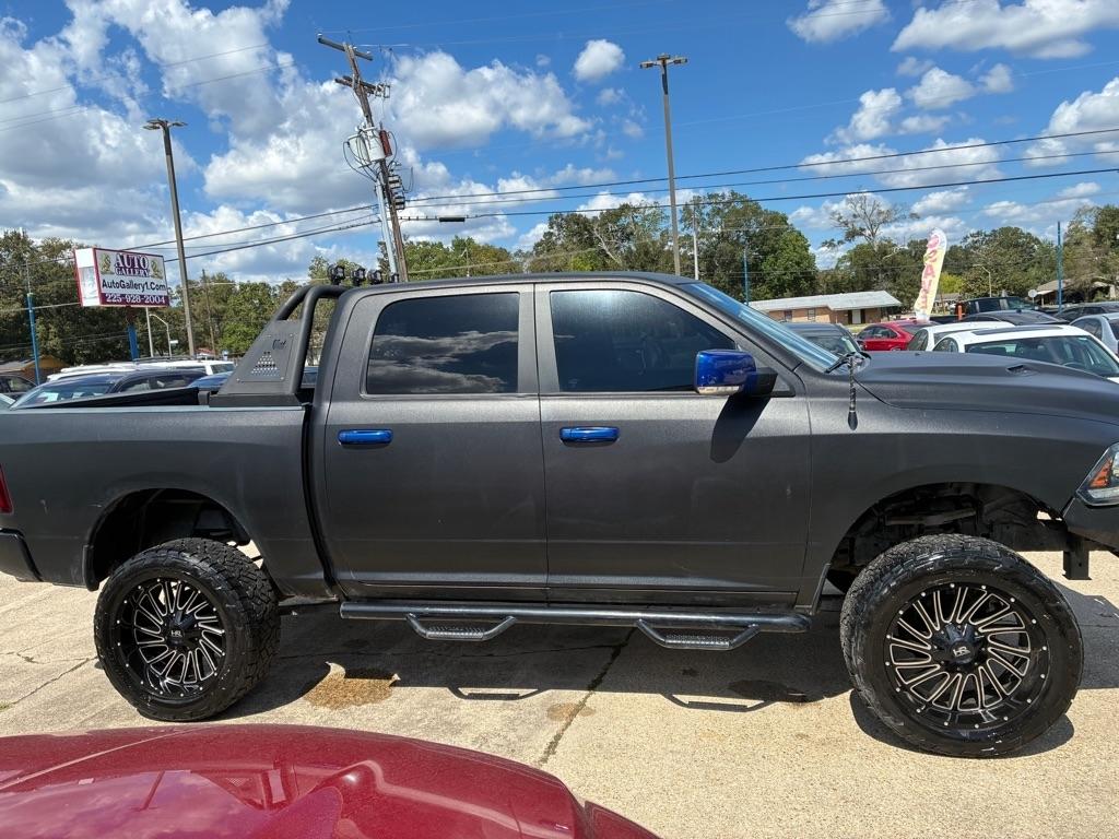 RAM 1500 Sport 4x4 Crew Cab 5'7" Box *Ltd Avail* 2018