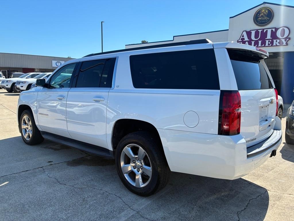 Chevrolet Suburban 2WD 4dr 1500 LT 2019