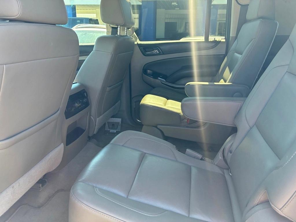 Chevrolet Suburban 2WD 4dr 1500 LT 2019