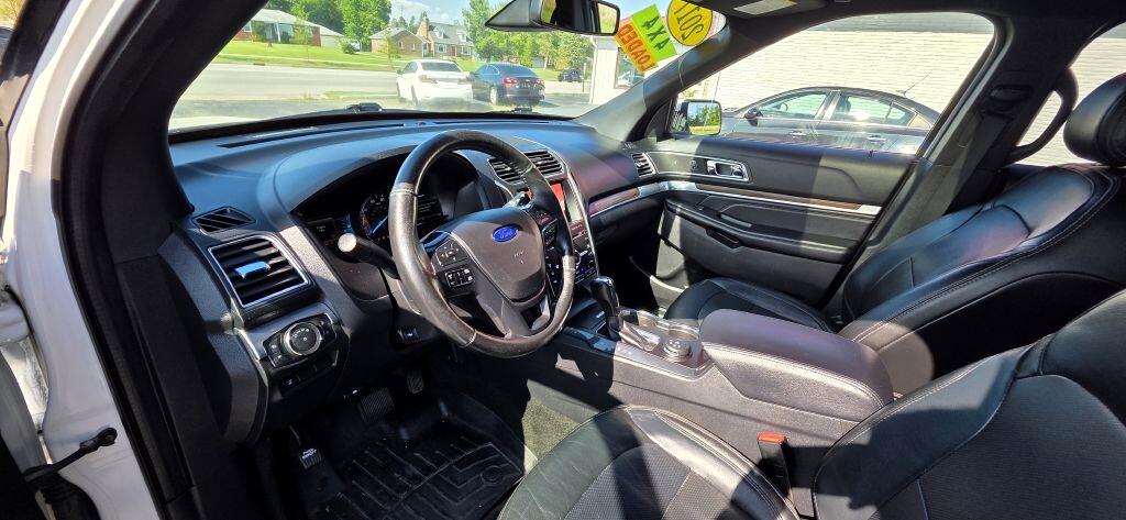 Ford Explorer  2017 Ford Explorer  2017