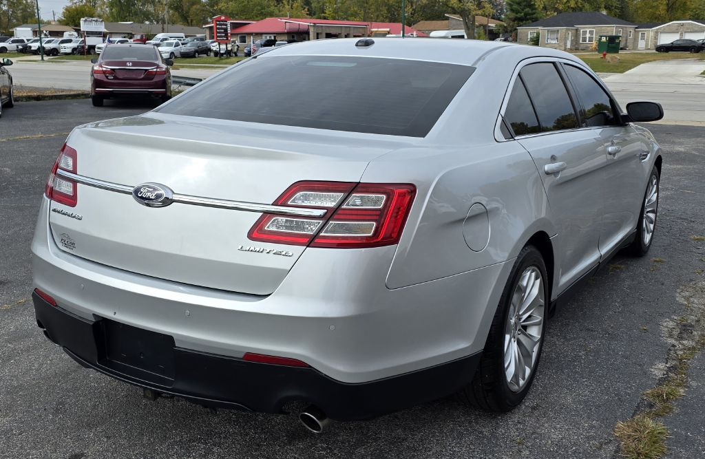 Ford Taurus  2013 Ford Taurus  2013