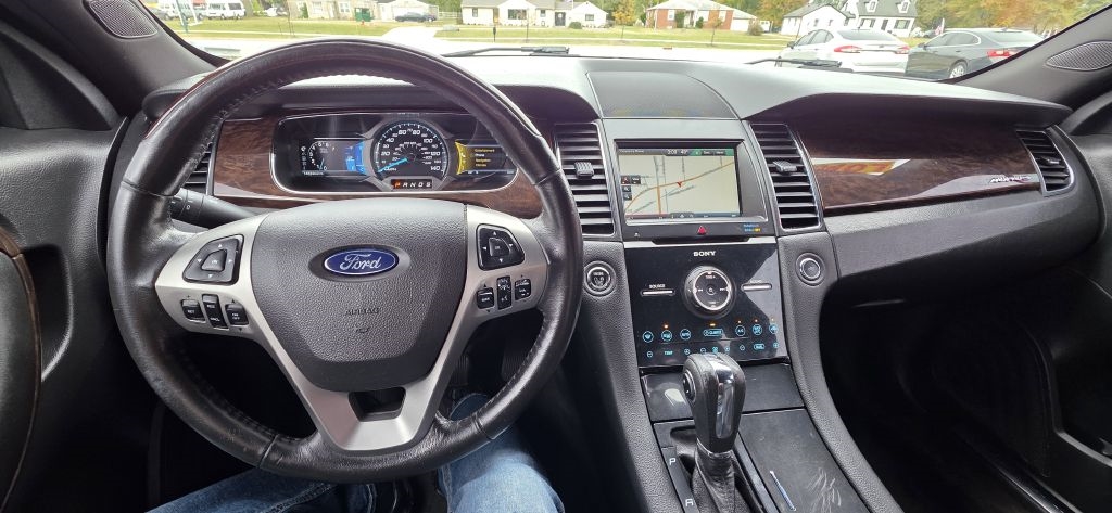 Ford Taurus  2013 Ford Taurus  2013