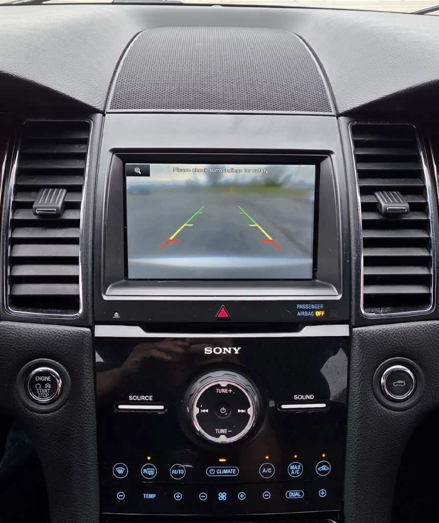 Ford Taurus  2013 Ford Taurus  2013