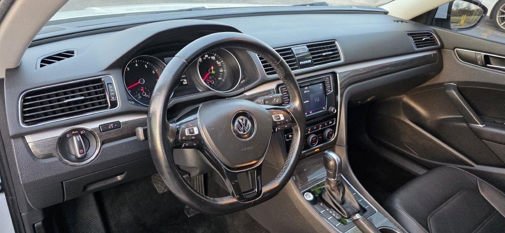 Volkswagen Passat  2018