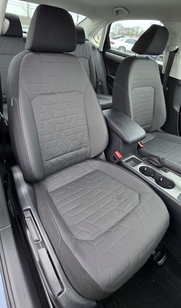 Volkswagen Passat  2020