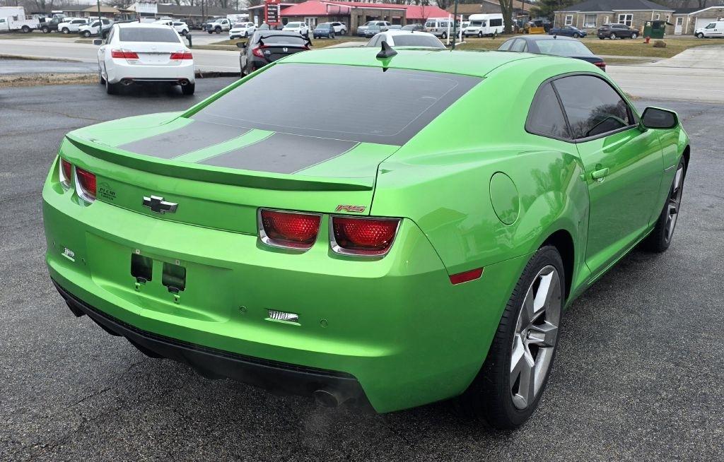 Chevrolet Camaro  2011