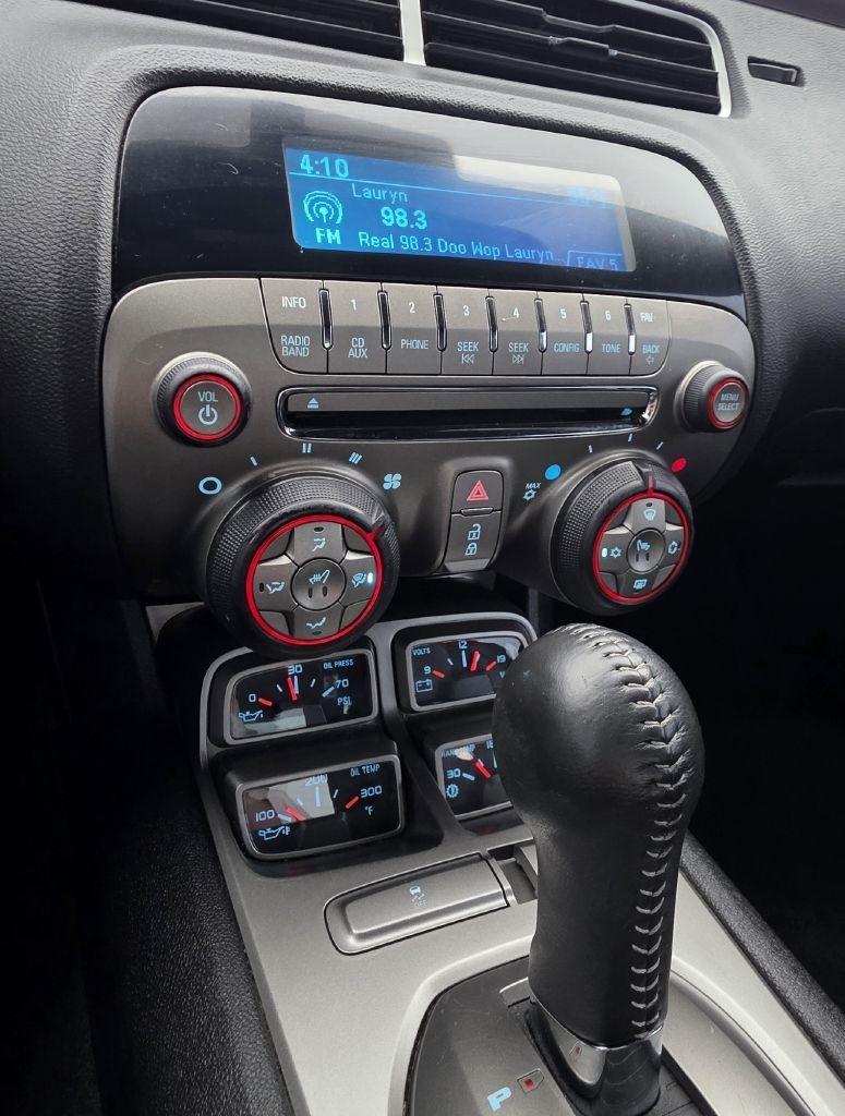 Chevrolet Camaro  2011