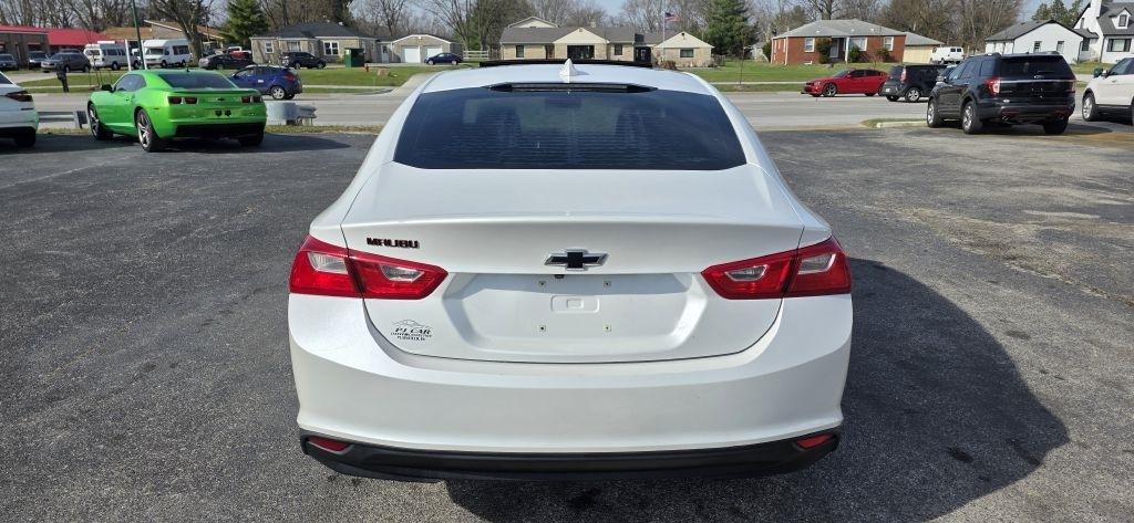 Chevrolet Malibu  2018