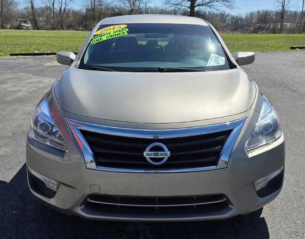 Nissan Altima  2015