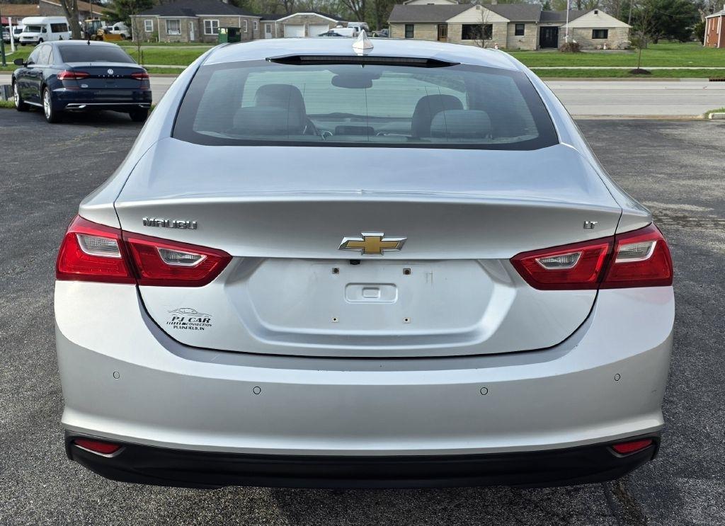 Chevrolet Malibu  2018