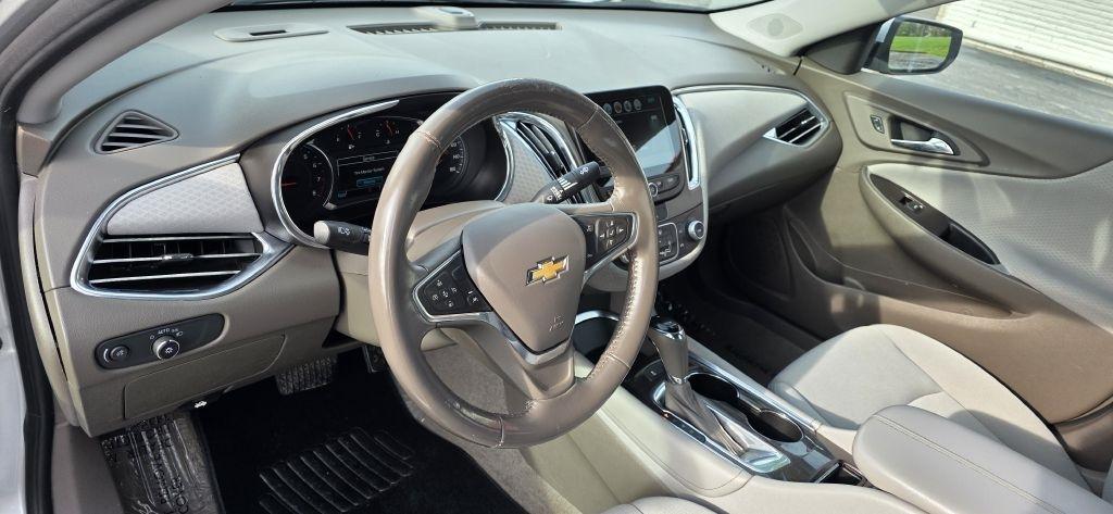 Chevrolet Malibu  2018