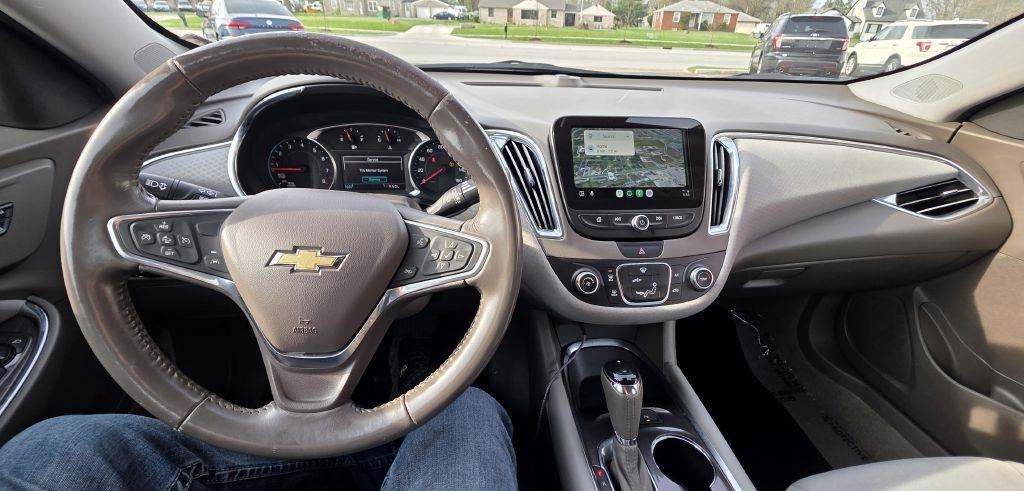 Chevrolet Malibu  2018