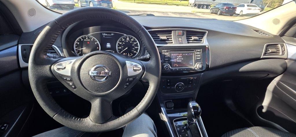Nissan Sentra  2018