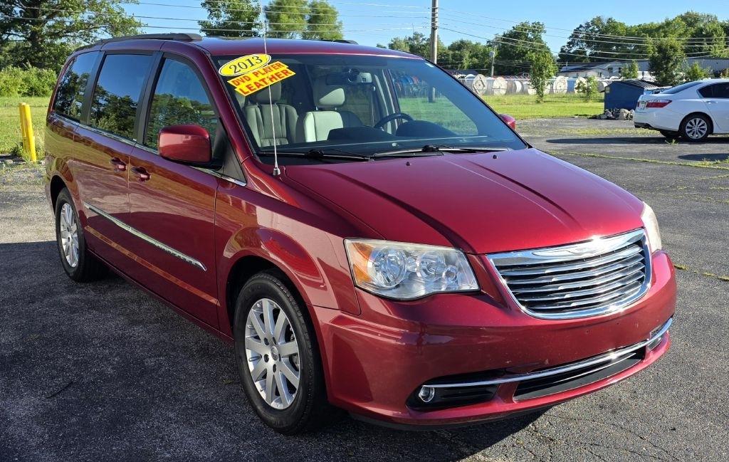 Chrysler Town & Country  2013