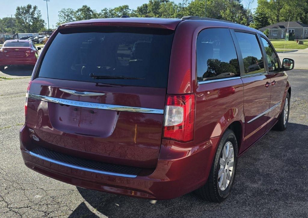 Chrysler Town & Country  2013