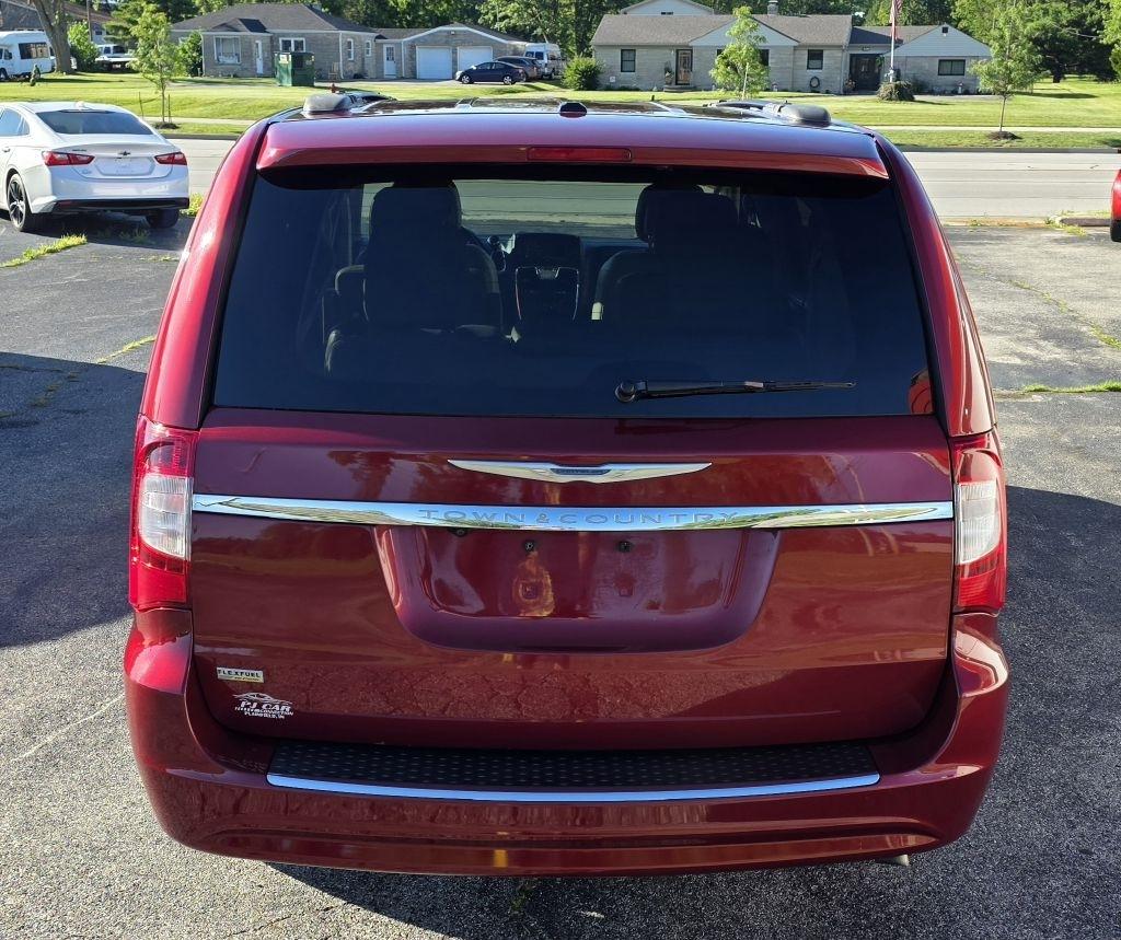 Chrysler Town & Country  2013