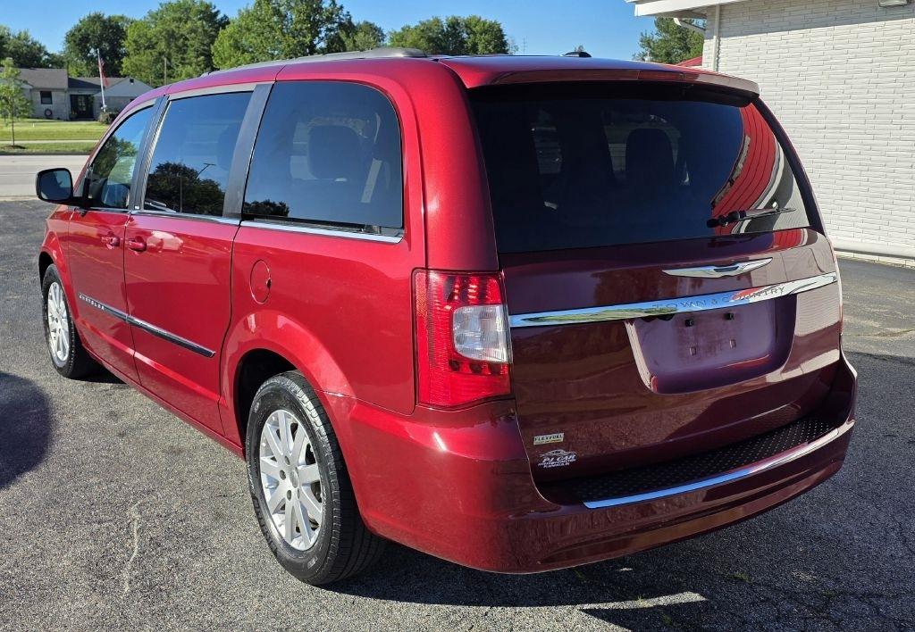Chrysler Town & Country  2013